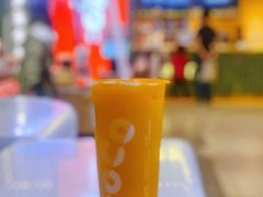 沙棘蜜香绿茶-CoCo都可(高新新力店)