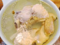 -云海肴·云南小炒·汽锅鸡(天津国金汇店)