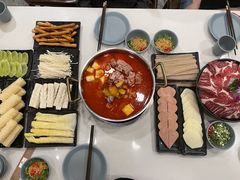 酸汤猪手火锅-小街猪手(团结湖店)