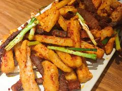 -云海肴·汽锅鸡·云南菜(天山百盛优客店)