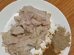 猪颈肉-派派茶客(金杏花园店)