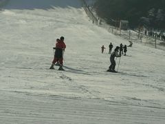 -十三陵雪世界滑雪场