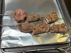 -曼听小寨海鲜烧烤·大连辣炒大王(盖州街店)