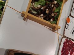 -牛人日志·鲜牛肉骨汤火锅(万科里瑧店)