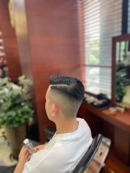 -尼特斯男士发型馆