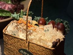 -大龙燚·旷野鲜火锅(广州首店)