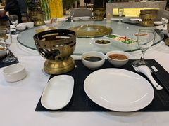 -胡记饭店(保工街店)