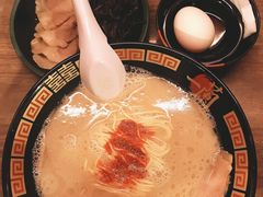 豚骨拉面-一兰拉面(新宿中央东口店)
