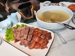 -乔家小院•非遗驴肉•本地小海鲜(滨河路店)