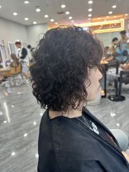 -藤野造型烫染·漂发