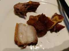 -大中华希尔顿酒店-念自助餐·嗨啤·小龙虾