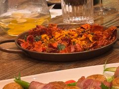-SISTERS BAR RESTAURANT川意酒馆(嘉善老市H楼店)