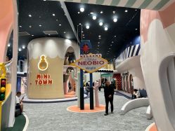 -奈尔宝·儿童乐园·亲子餐厅(鄞州万达店)