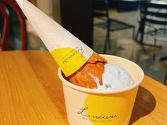 冰蓝海盐牛乳冰淇淋-LUNEURS月乐诗·烘焙甜品(前滩太古里店)