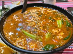 -香巴拉云南餐厅(华莱坞店)