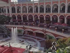 -佛罗伦萨小镇广佛名品奥特莱斯(疏港路店)