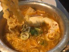 辛拉面-韩聚屋韩国烤肉餐厅(新北万达店)