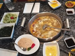 -一席地·本地鸡窝·杭帮鸡火锅(萧山银隆百货店)