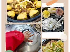 -粘豆包柴火铁锅炖