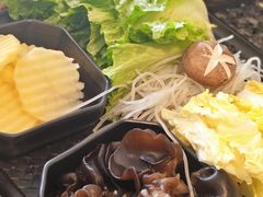 -一席地·本地鸡窝·杭帮鸡火锅(萧山银隆百货店)