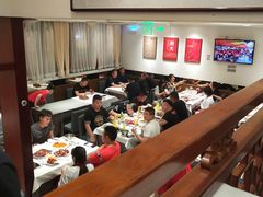 大堂-胡大饭馆 24h(簋街总店)