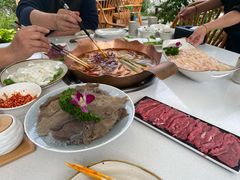 -墨居上隐·院子里火锅(峨眉店)