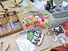 -郑在DIY·潮玩银饰绘画手作(中央大道旗舰店)