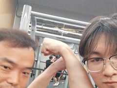 -像素游泳健身(中弘·像素店)