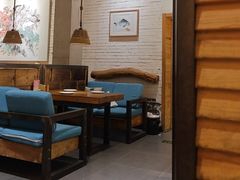 -苹果树下艺术餐厅(宋庄店)