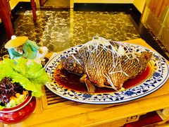 罾蹦鲤鱼-卫鼎轩·家宴(水上公园店)