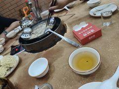 -濠轩阁特色生蚝火锅(水湾路店)