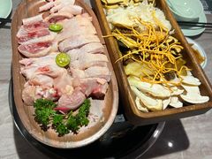 -野·大山里野生菌石锅土鸡(益田假日店)