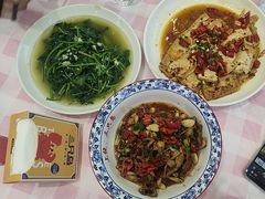-三只鸟本地特色菜馆(上饶总店)