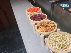 -味舵主重庆火锅(邓尉路店)