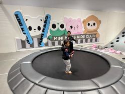 -MINI MARS KIDS CLUB亲子家庭中心(长宁天山店)