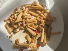 -天乐农家鱼头王(天目湖店)