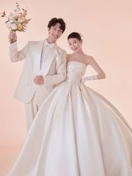 -第一夫人婚纱摄影(南京店)