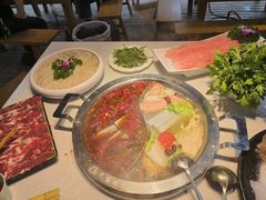 -巴国妹子毛肚火锅(蓝光悦城店)