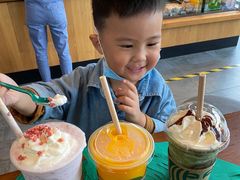 -星巴克(武汉金色港湾店)