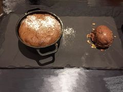 -恰餐厅及酒吧 CHAR Bar & Grill (北京丽都皇冠假日店)