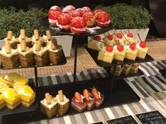 -东华假日酒店自助餐