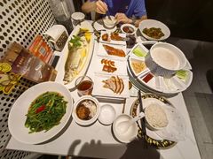 -羲和雅苑•北京烤鸭(国贸商城店)