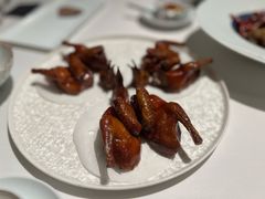 脆皮妙龄鸽-新荣记(建国门外大街店)