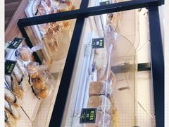 -韩国利尔面包(桂林路店)