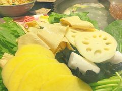 -宽板凳老灶火锅(南礼士路店)