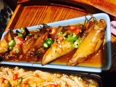 -八月美食小馆(银泰城总店)