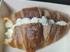 -巴黎贝甜(大宁国际商业广场店)