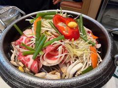韩式牛肉锅-韩香福烤肉庄园(文化西路店)