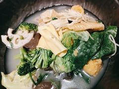 -万记麻辣烫国展总店