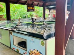 自助取餐区-三亚海韵度假酒店·渔人码头海鲜火锅BBQ自助餐厅·落日吧